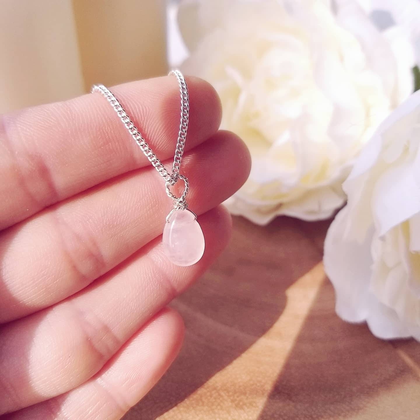 Dainty Rose Quartz Teardrop Pendant Necklace