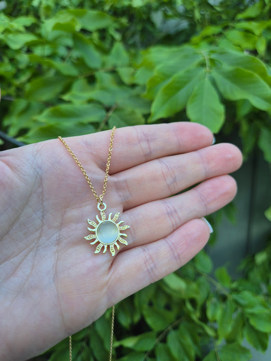 Cream pearlescent golden sun Necklace